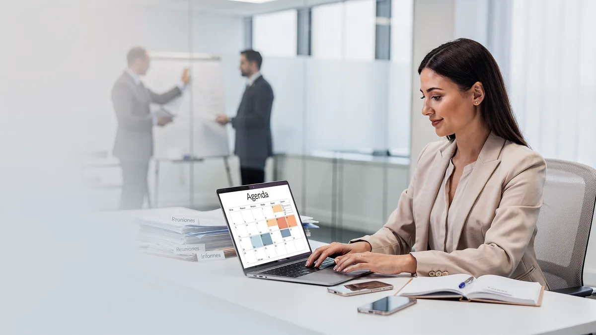 Guia de Assistente Administrativo 2026: Funções, Habilidades e Salários por País